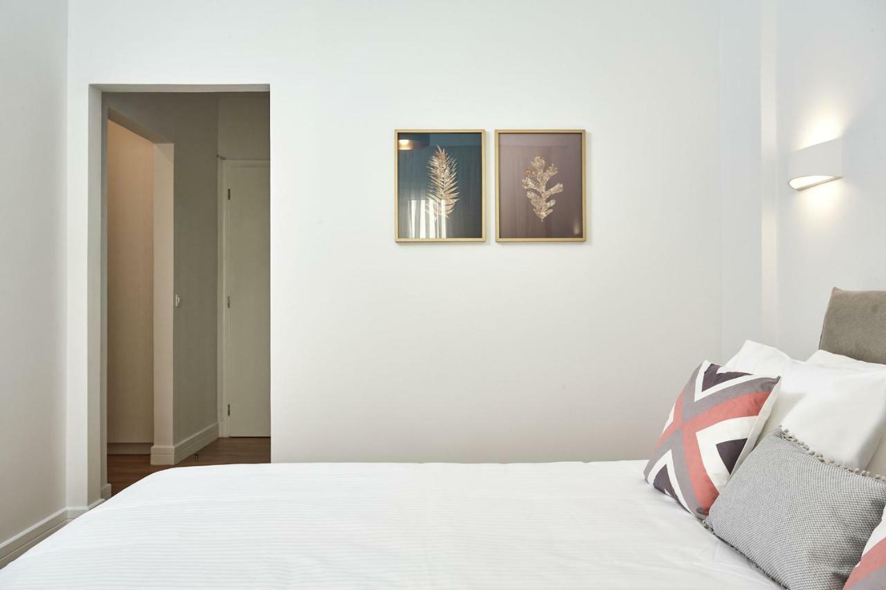 Luxurious Spacious Apt Next To Hilton Hotel Atenas Exterior foto